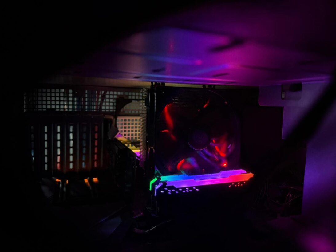 server (3)